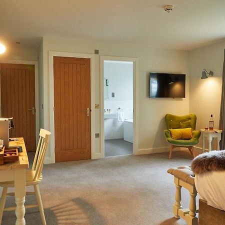 The Lime Tree Inn Great Ouseburn Extérieur photo